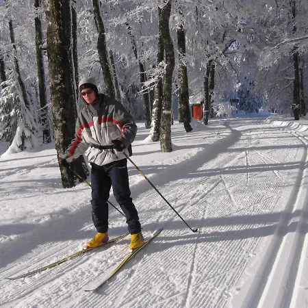 Du Grand Pre Apartment